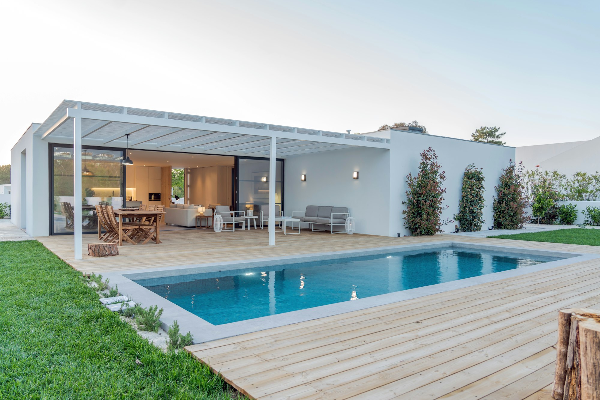 Modernes Haus mit Gartenpool Son Carrió